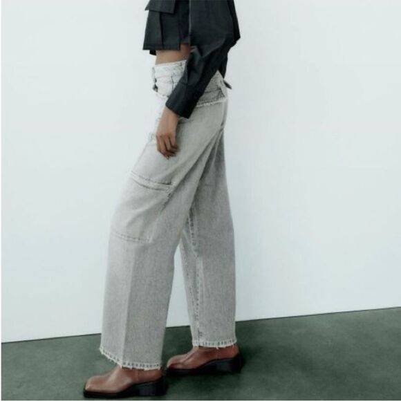 Zara Mid Rise Gray Wash TRF Cargo Wide Leg Jeans, Size 2 - Picture 3 of 15